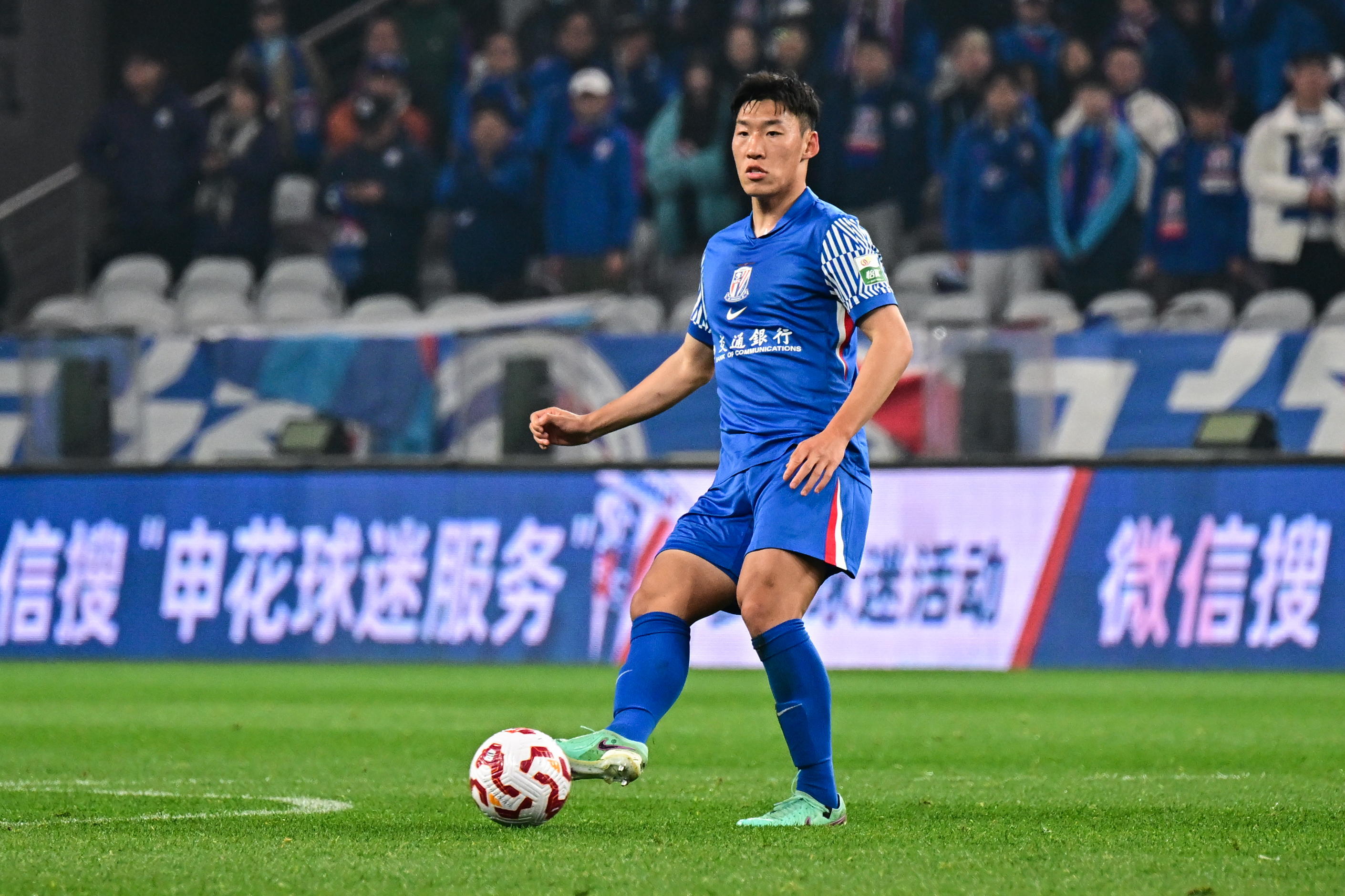 关于申花赢得联赛杯赛,士气大振的信息 关于申花赢得联赛杯赛,士气大振的信息