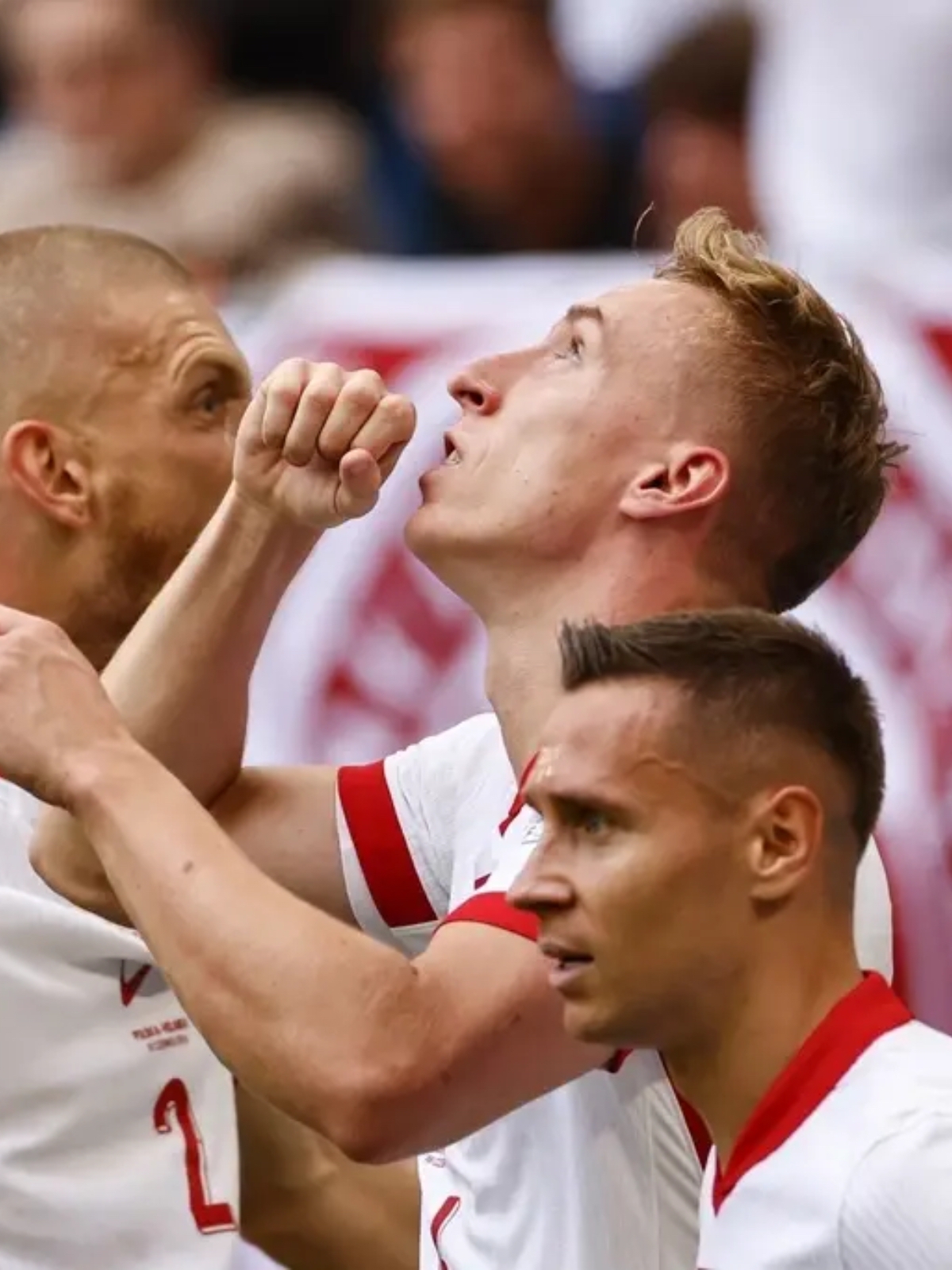 波兰全场沦陷,遗憾出局欧洲杯强的简单介绍 波兰全场沦陷,遗憾出局欧洲杯强的简单介绍