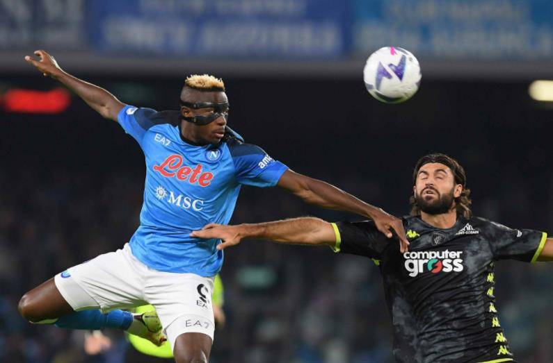 开云体育入口-一场精彩的对决，那不勒斯迎战强敌