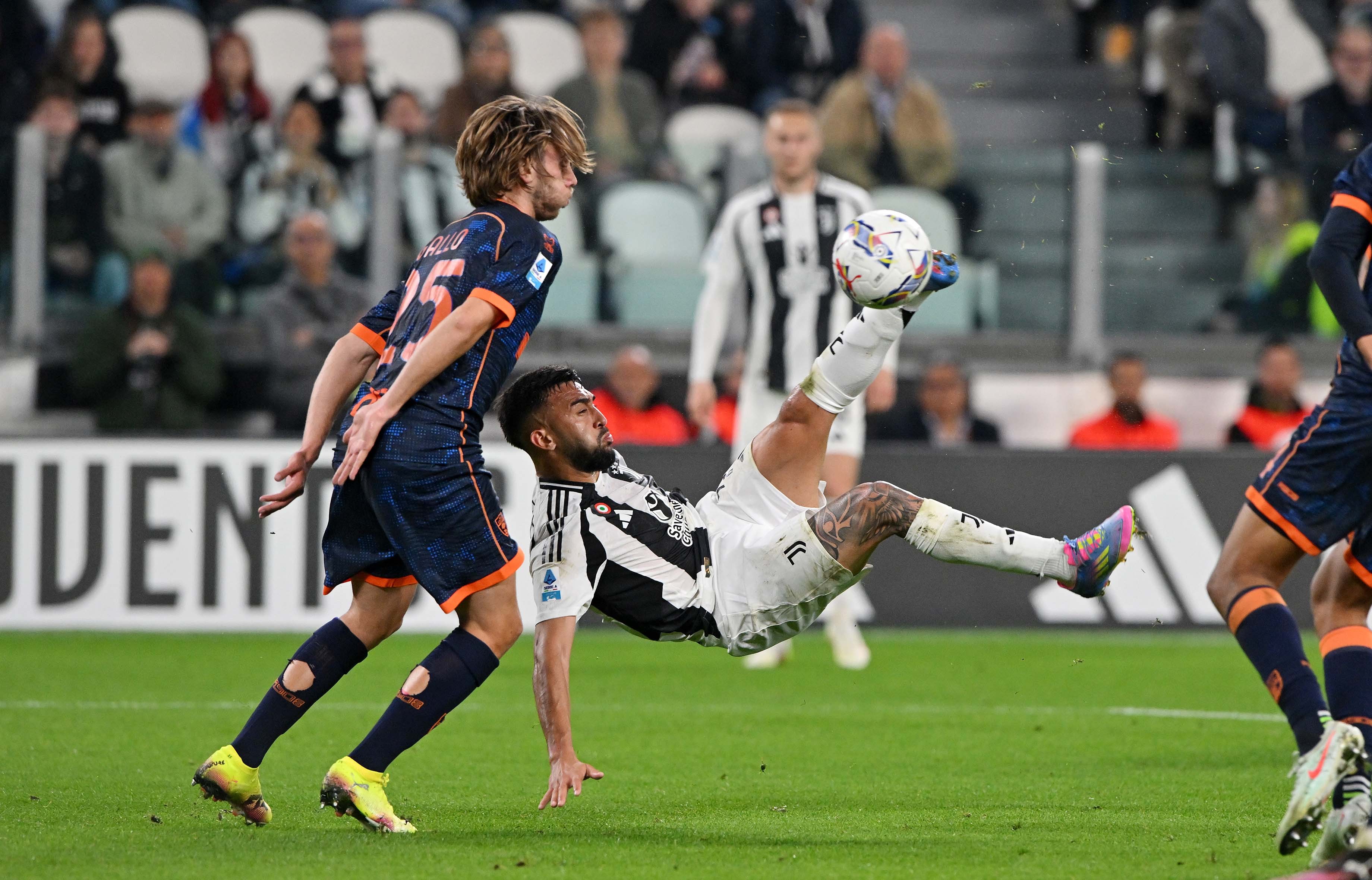 开云体育-关于尤文图斯惨遭淘汰，前路未卜的信息