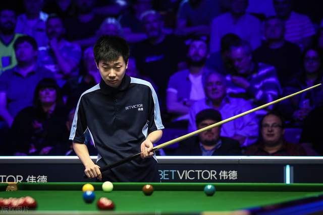 开云APP-包含战绩难分高下，球员们全力以赴奋力争胜的词条