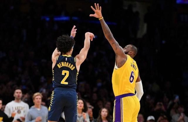 开云体育平台APP-新秀崛起，一战成名震撼整个联盟的简单介绍