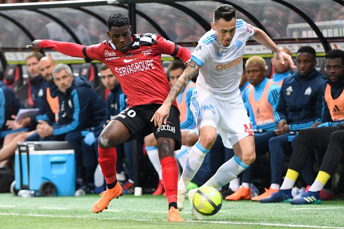 甘冈主场大胜，轻松击败对手赢得比赛