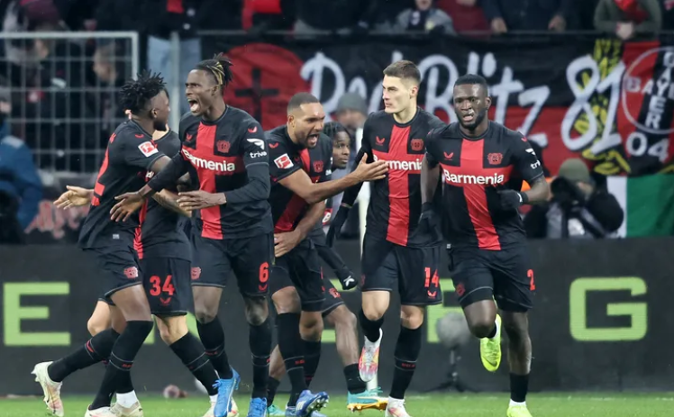 关于勒沃库森迎战硅甲强队，最终取得胜利的信息