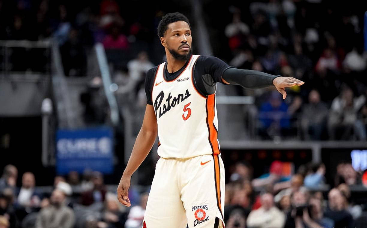 星光璀璨：球队放手一搏再夺胜