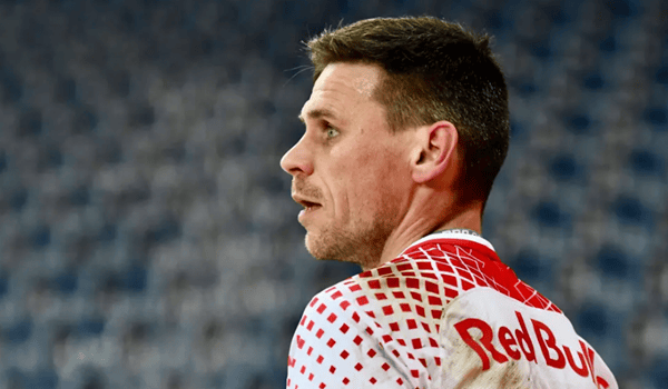 萨尔茨堡连续两年蝉联欧冠冠军的简单介绍 萨尔茨堡连续两年蝉联欧冠冠军的简单介绍