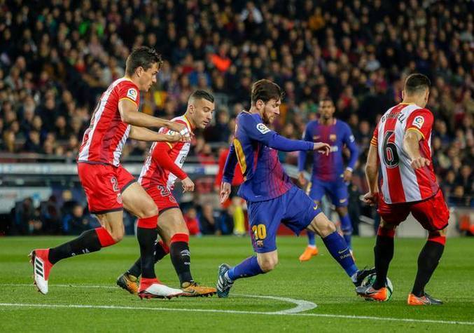 塞维利亚客场失利，球队前景堪忧