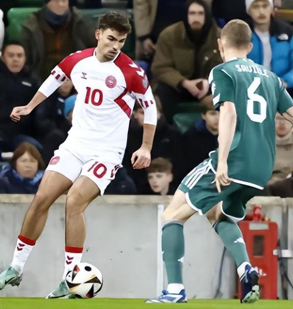 丹麦队力克对手,展现强大实力 丹麦队力克对手,展现强大实力