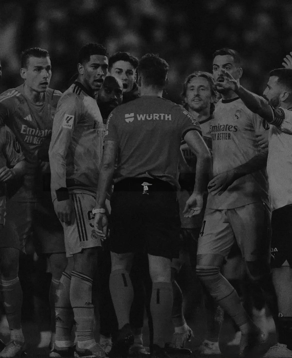 开云体育入口-瓦伦西亚主场告负，遭遇两连败