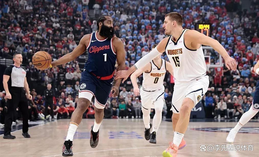 开云体育官方网站-火箭大胜尼克斯，哈登再献40+10。